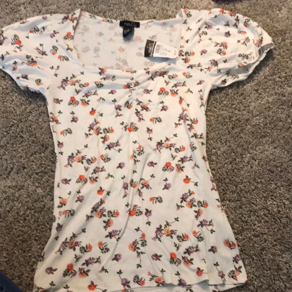 floral shirt!!